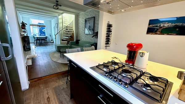 Medium property photo - Kruidentuinen, 2551 VR Den Haag